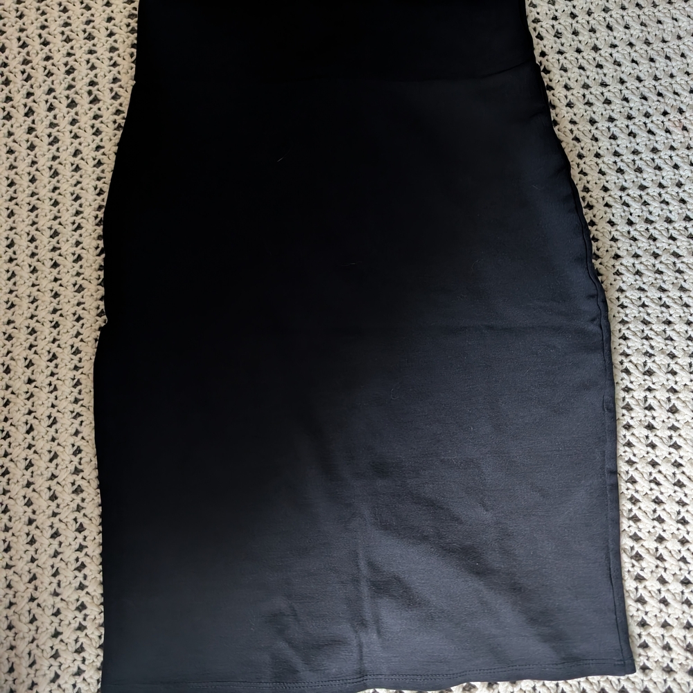 Chic Black Pencil Skirt for Women